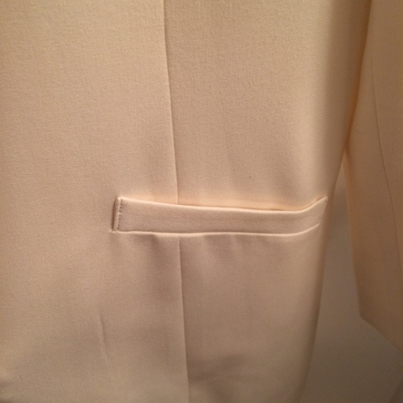 Ivory Knee length blazer - Picture 4 of 8